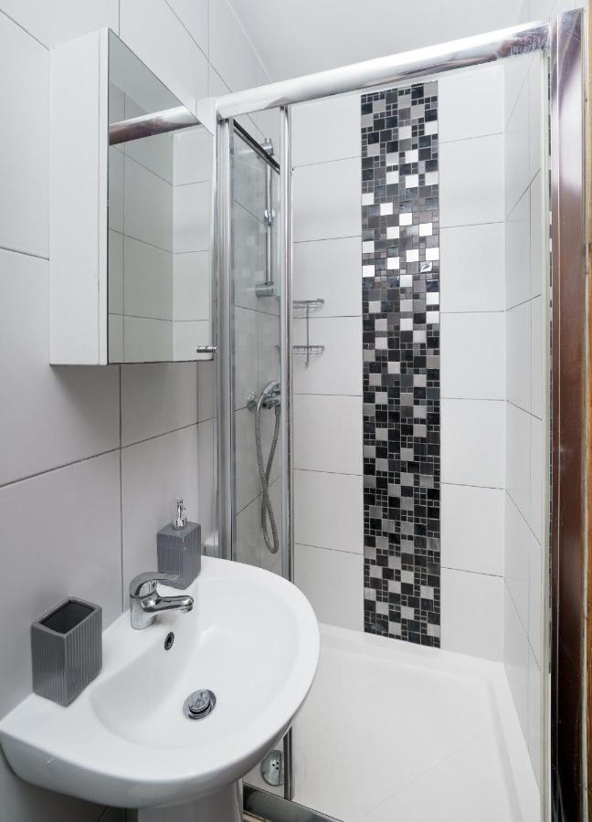 Flat In London Apartamento Exterior foto